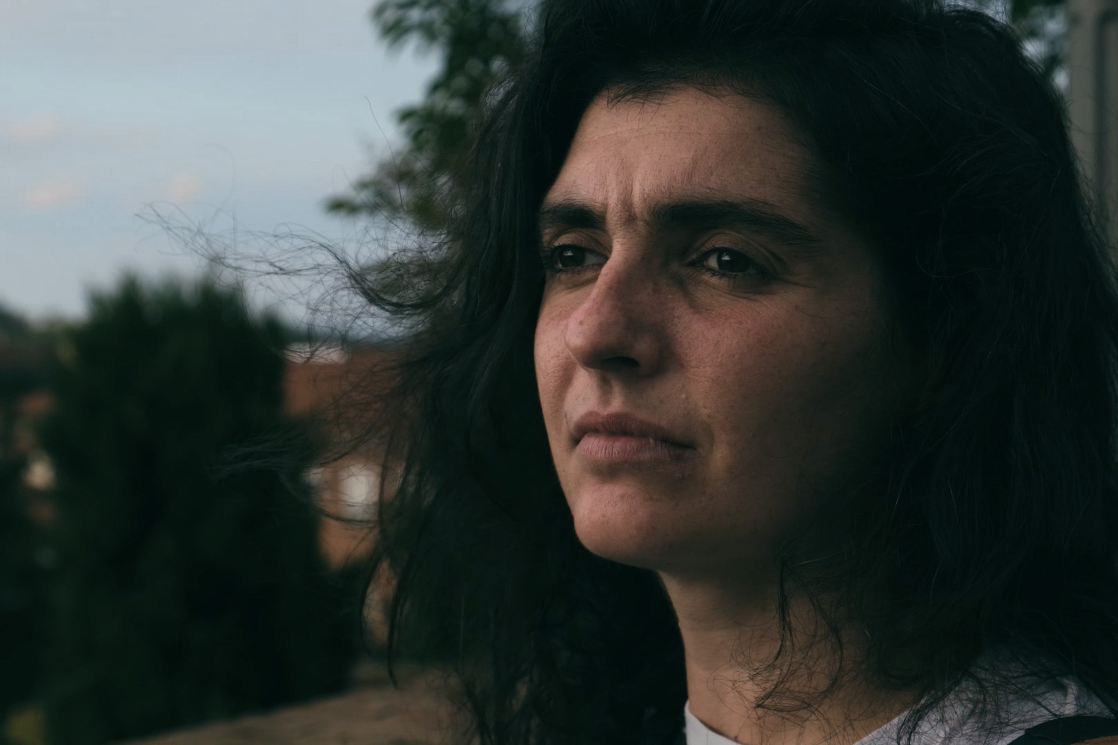 noy-jessica-laufer-slide-home-2